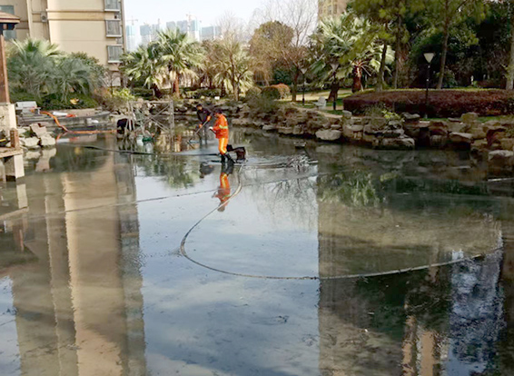 彭泽景观池淤泥清理